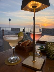 Tourism discovers soft clubbing: events, music, and fun under the stars