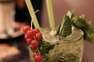 Non chiamatelo solo cocktail. Il sapore dei luoghi, sorso dopo sorso