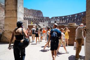  Guide turistiche, arriva il nuovo tesserino nazionale
