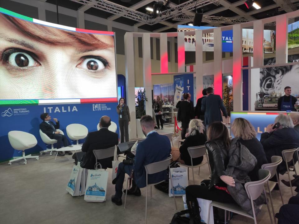 Raggiungere le nuove frontiere della felicità in Basilicata con APT