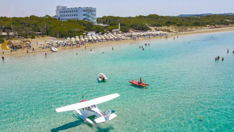 Il grande viaggio degli idrovolanti ha incantato l’Italia “atterrando” a l’idrosuperficie dell’Ecoresort Le Sirenè di Gallipoli. Cresce l’attesa per il 2026