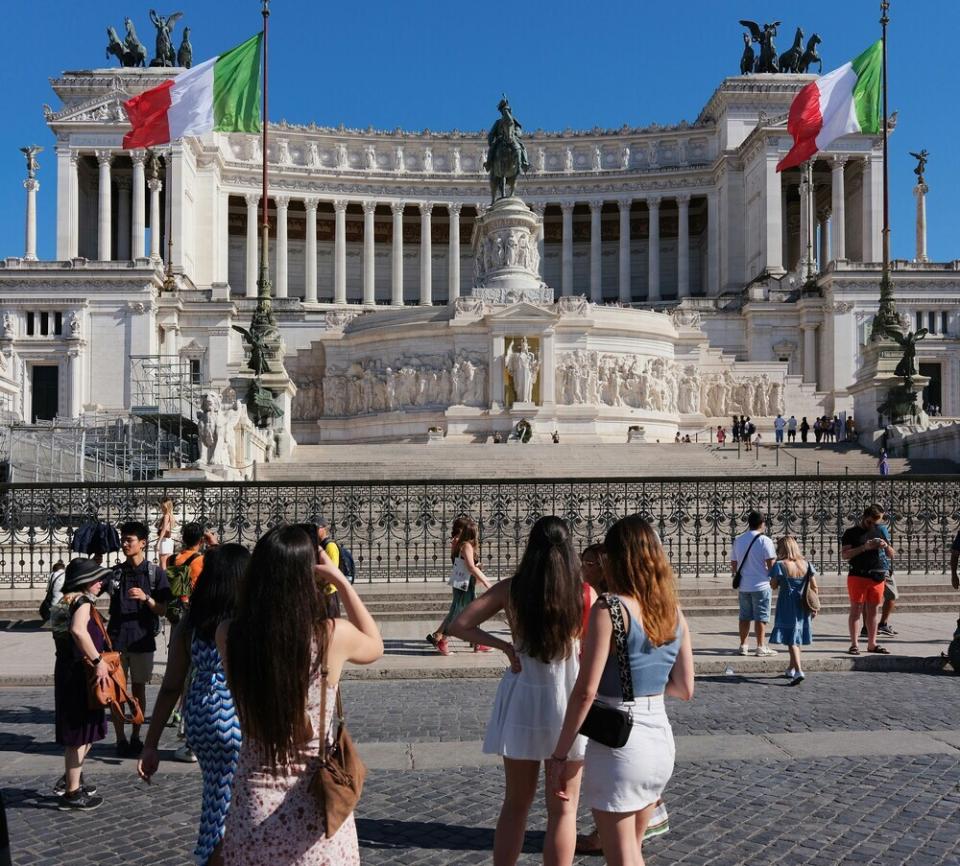 Esame guide turistiche 2026: domani i test per 17 mila candidati in tutta Italia